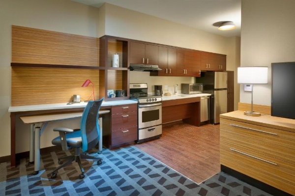 TownePlace Suites by Marriott Clovis image 11