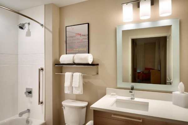 TownePlace Suites by Marriott Clovis image 19