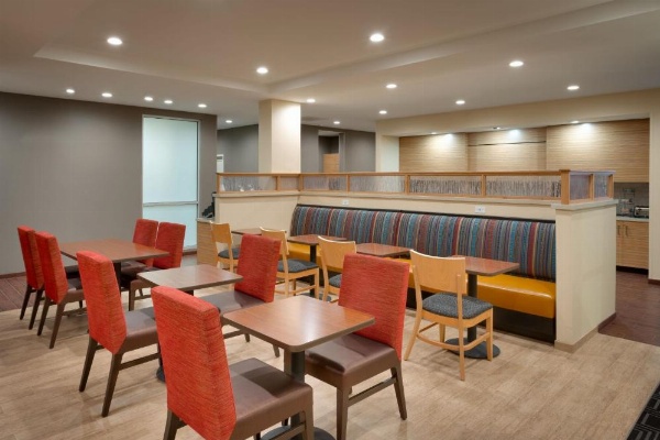 TownePlace Suites by Marriott Clovis image 26